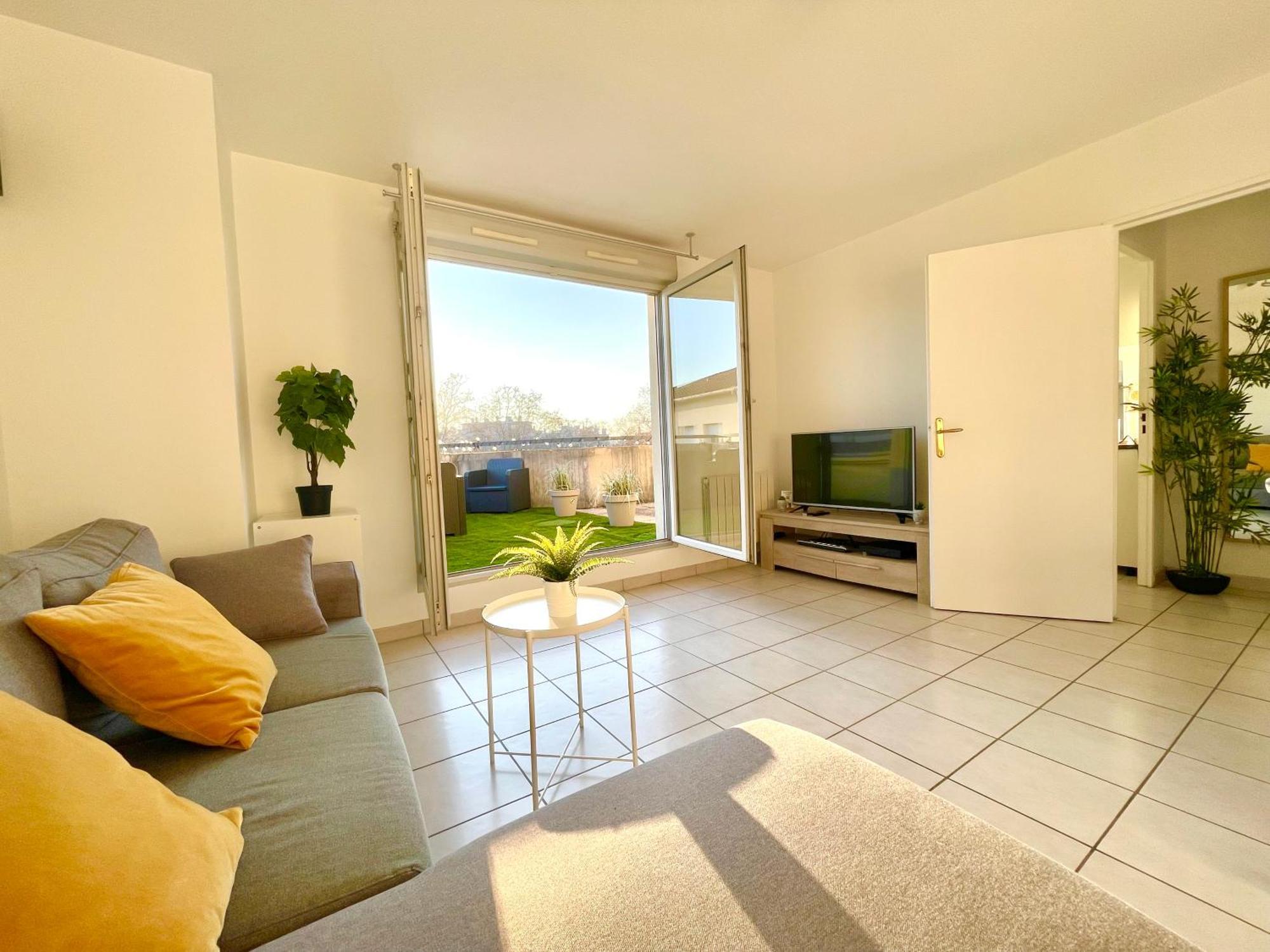Bngo I Immense Rooftop Lyon I 2 Chambres, 4 Places Parkings, 2 Immenses Terrasses, 8 Personnes Exteriör bild