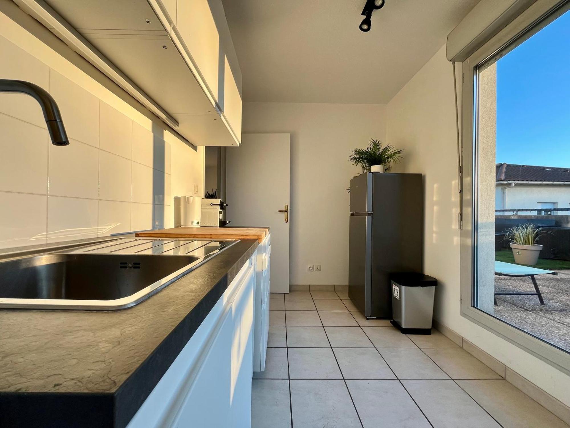 Bngo I Immense Rooftop Lyon I 2 Chambres, 4 Places Parkings, 2 Immenses Terrasses, 8 Personnes Exteriör bild