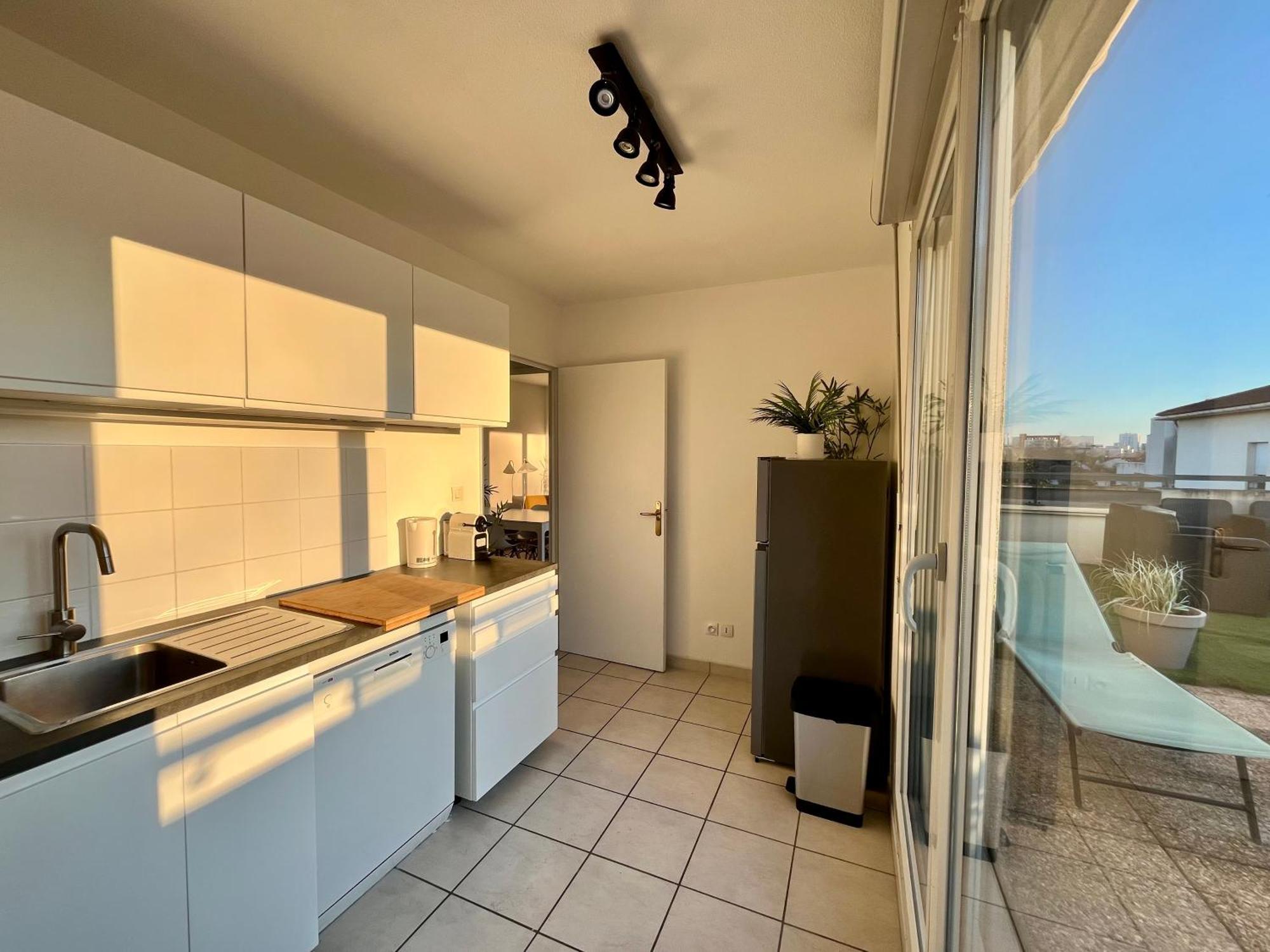 Bngo I Immense Rooftop Lyon I 2 Chambres, 4 Places Parkings, 2 Immenses Terrasses, 8 Personnes Exteriör bild