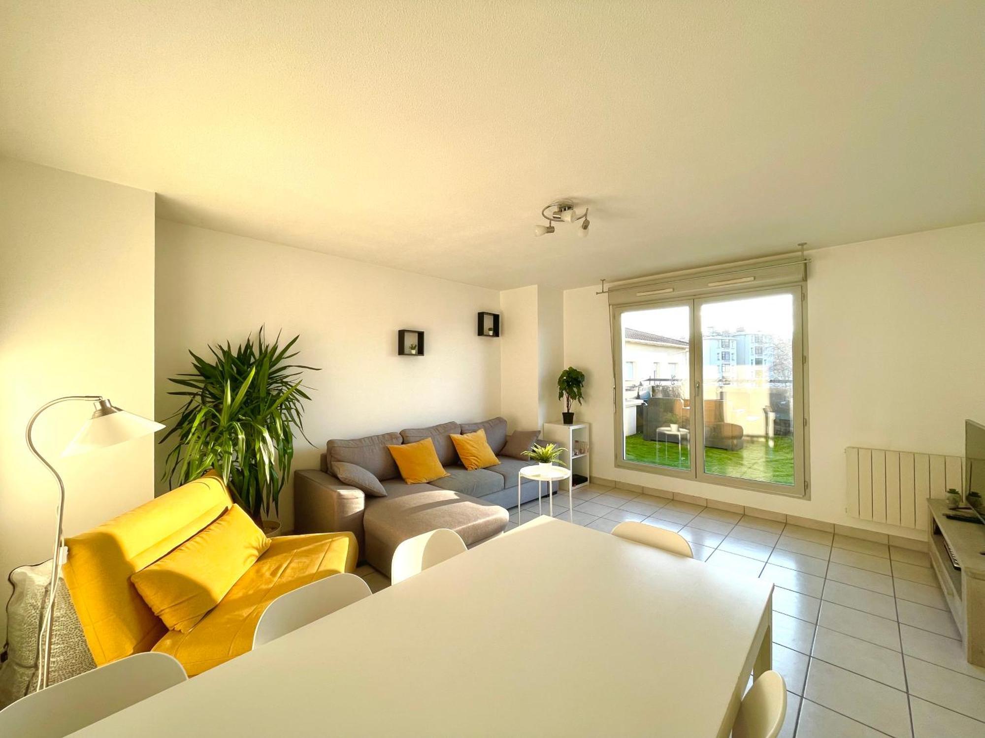 Bngo I Immense Rooftop Lyon I 2 Chambres, 4 Places Parkings, 2 Immenses Terrasses, 8 Personnes Exteriör bild