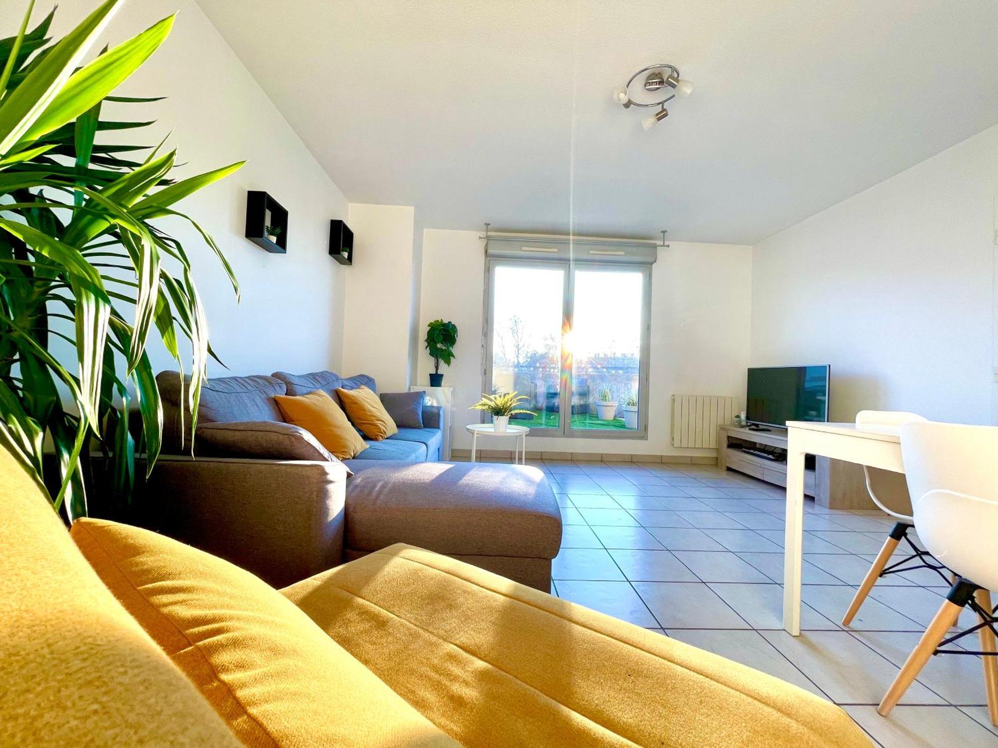 Bngo I Immense Rooftop Lyon I 2 Chambres, 4 Places Parkings, 2 Immenses Terrasses, 8 Personnes Exteriör bild