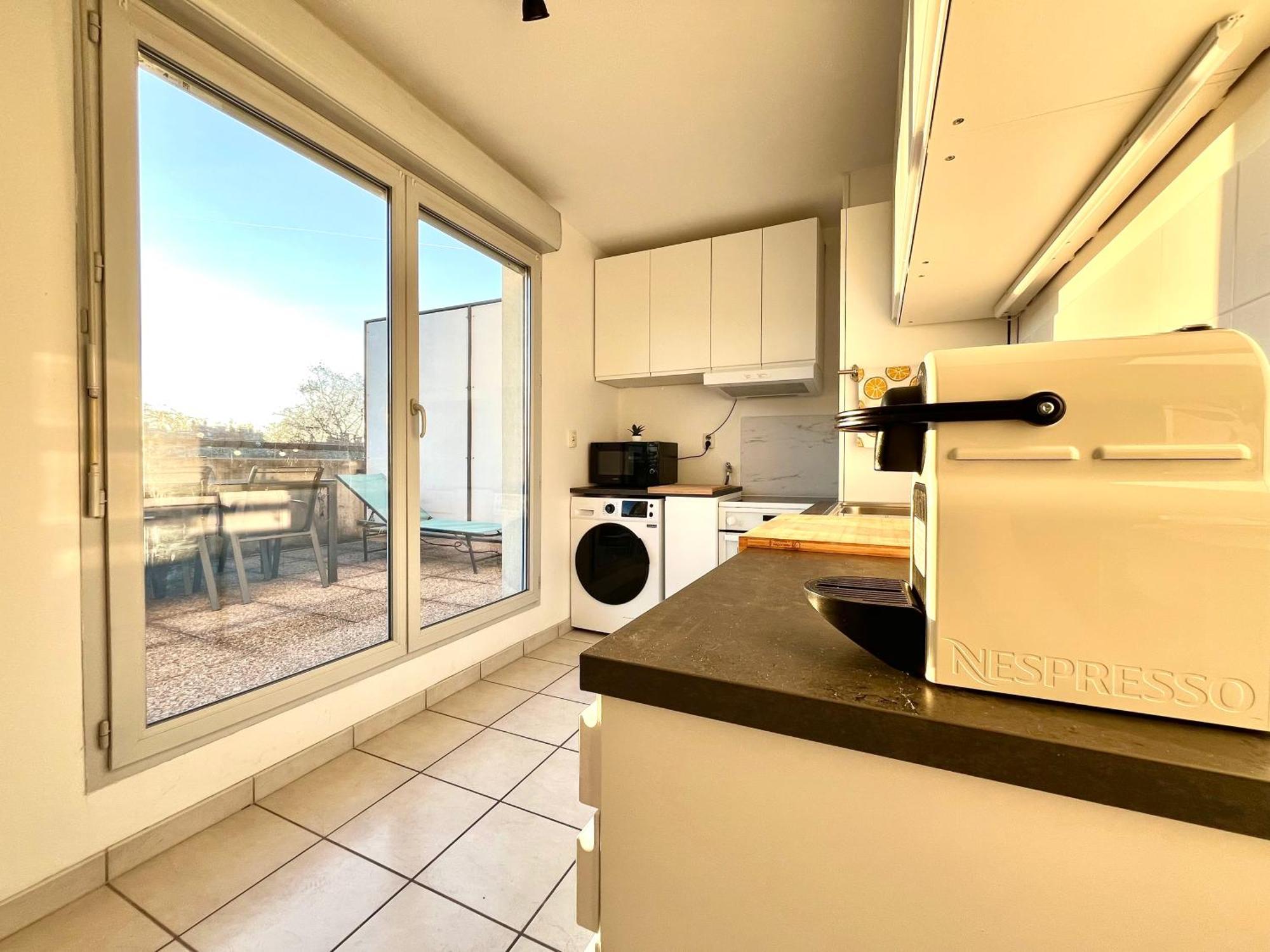 Bngo I Immense Rooftop Lyon I 2 Chambres, 4 Places Parkings, 2 Immenses Terrasses, 8 Personnes Exteriör bild
